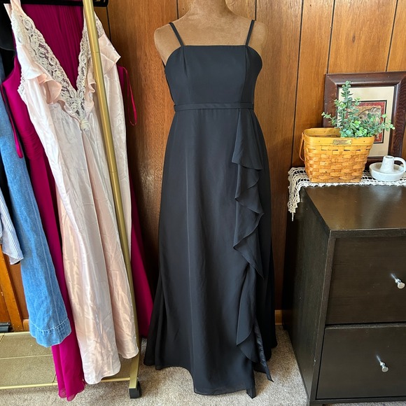 Azazie Juniors Black Spaghetti Strap Ruffle Gown – Size 12 Juniors - Picture 2 of 7